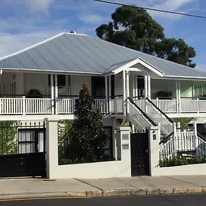 Heal House 4* Brisbane